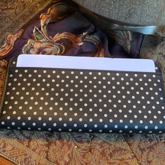 Authentic KATE SPADE Saffiano leather zip around glitter dots slim large wallet - Picture 4 of 10